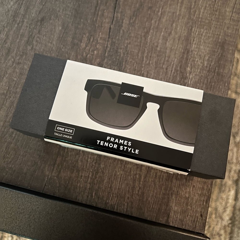 Brand new in box Bose Frames Tenor Polarized Bluetooth Audio Sunglasses